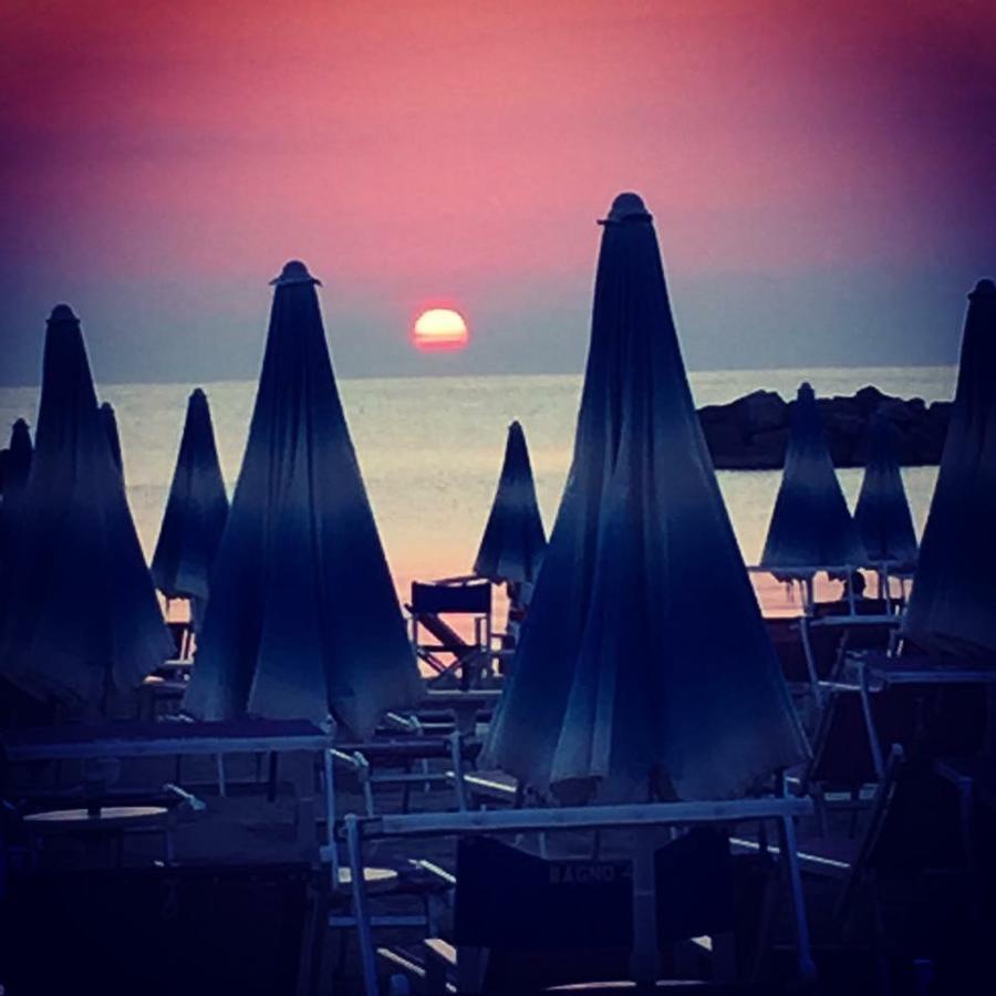 Hotel Della Motta Bellaria-Igea Marina Zewnętrze zdjęcie