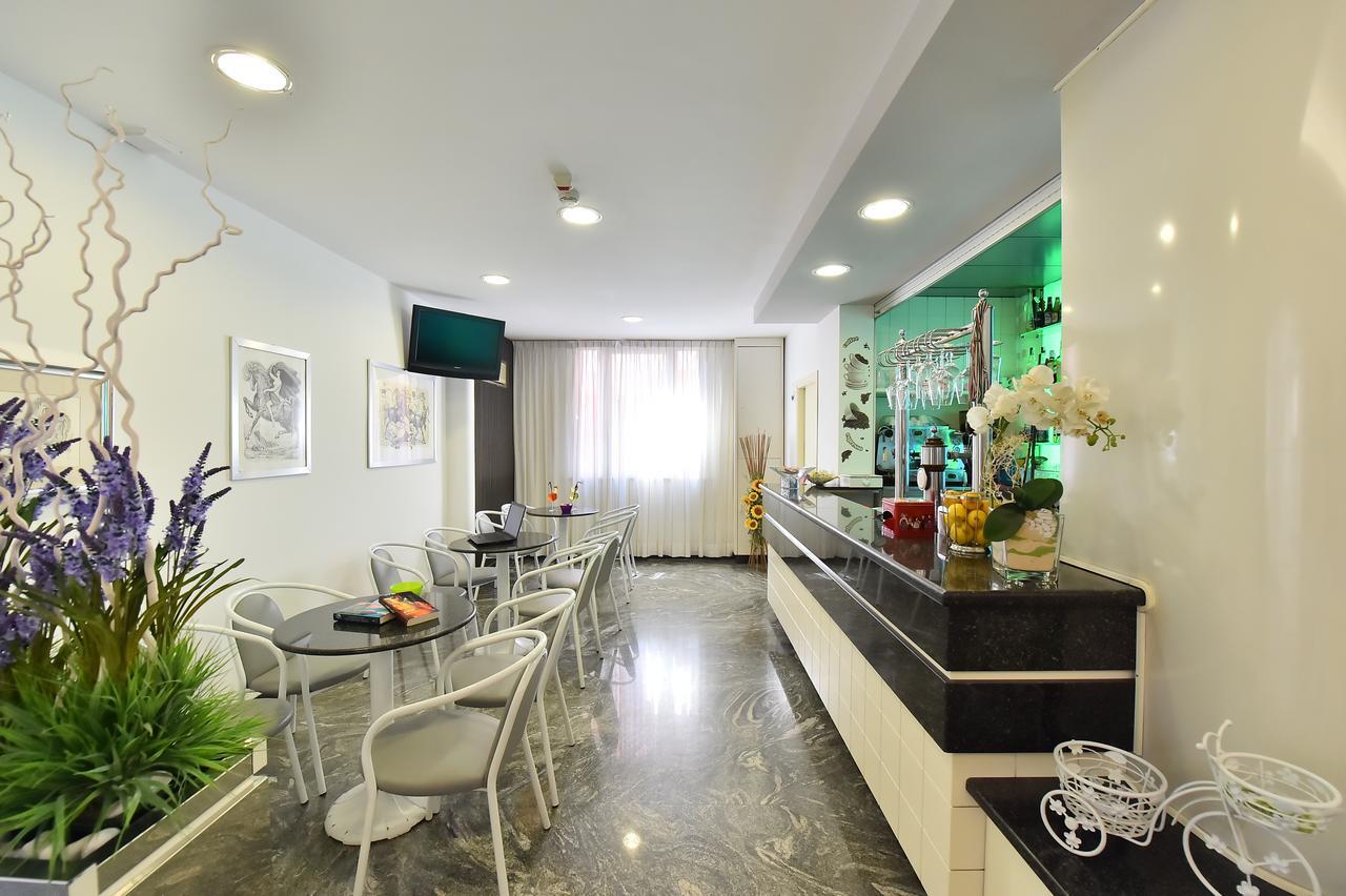 Hotel Della Motta Bellaria-Igea Marina Zewnętrze zdjęcie